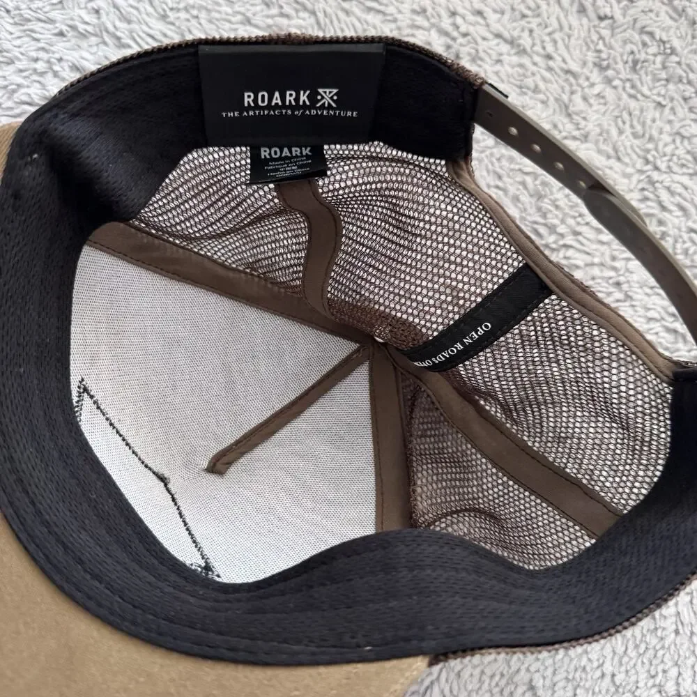 Roark Mens Beige Logo Mesh Trucker Baseball Hat One Size Outdoors